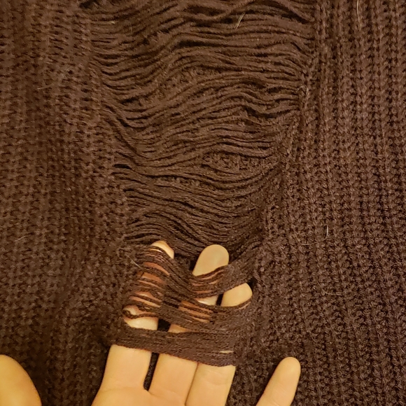 Sweater - Picture 3 of 3